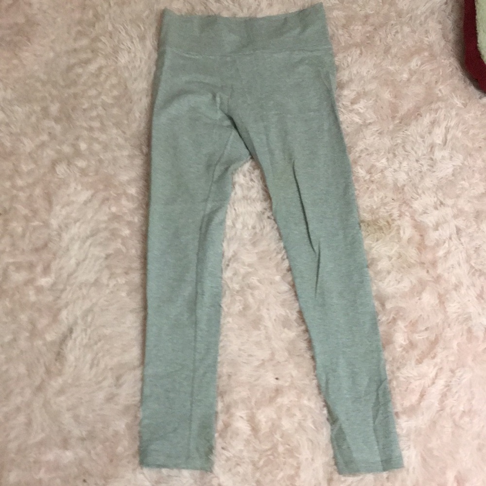 🎁 FREE in bundle - Grey leggings